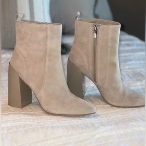 Vince Camuto Enverna Bootie